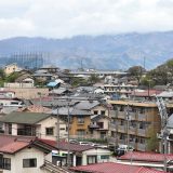 福島県の民家を上空から見た様子