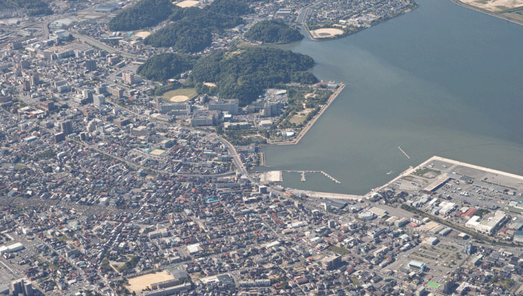 上空から見た鳥取県